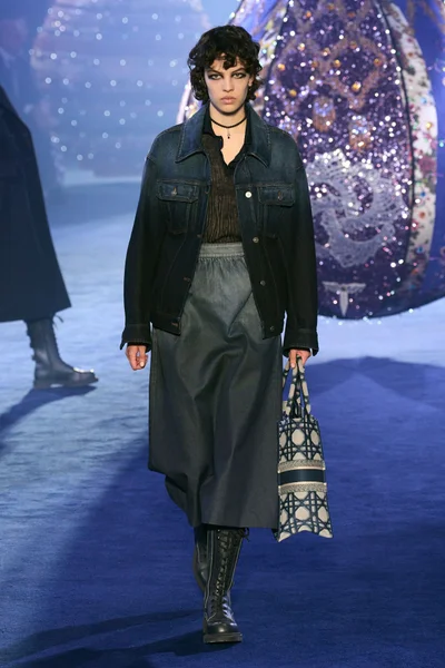 Look 21